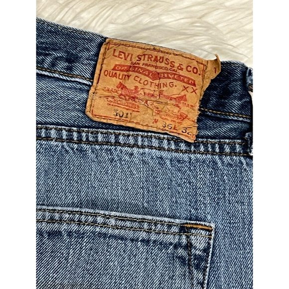 Levis 501 Men Light Med Wash Blue Denim Grunge Work Pant Regular Fit Jean 34x30 - Picture 16 of 16